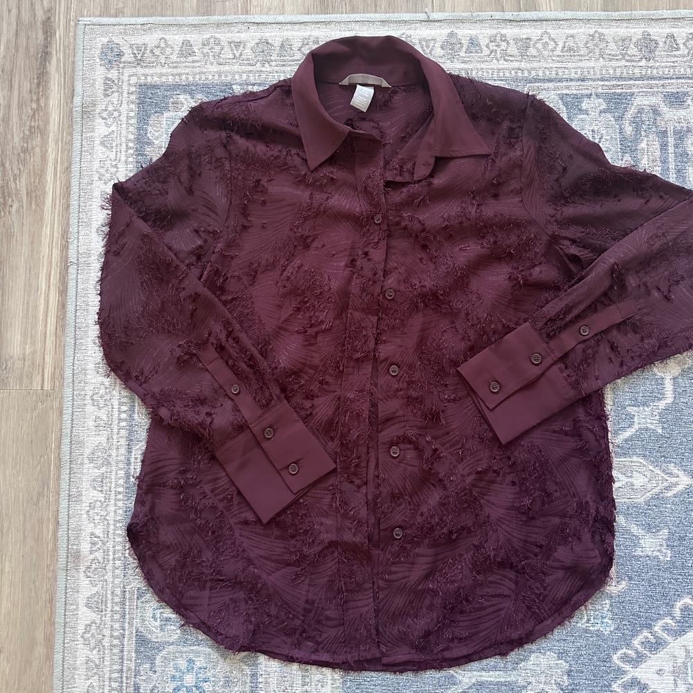 H&M Maroon Textured Blouse Size Small
